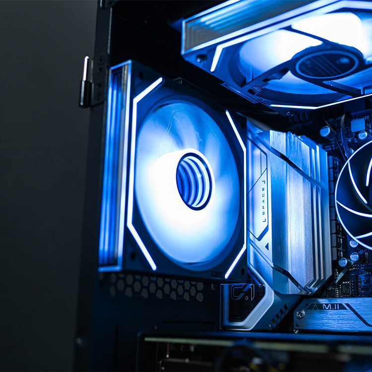 The Voyager 7800X3D + 4070 Ti Super